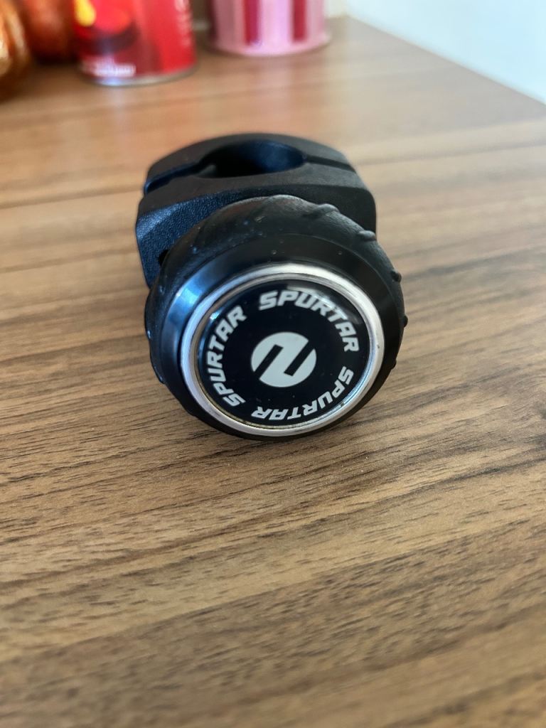 Sputter steering wheel knob spinner