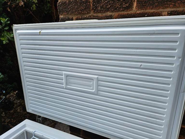 Russell Hobbs Chest Freezer - Good Condition