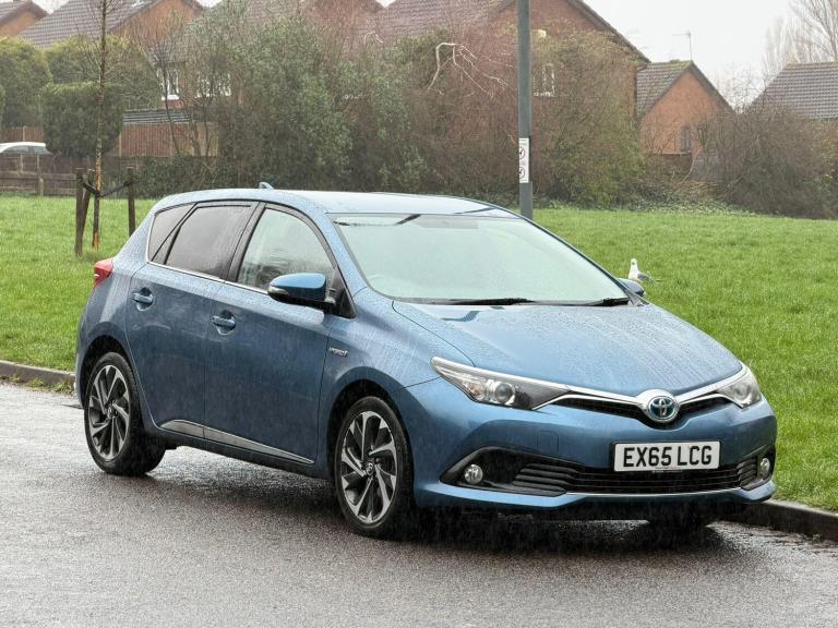 2015 Toyota Auris 1.8 VVT-h Design CVT Euro 6 (s/s) 5dr HATCHBACK Petrol/Electric Hybrid Automatic