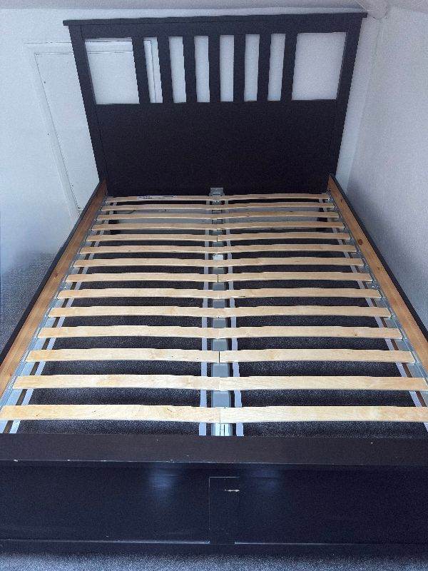 Double bed with night stand