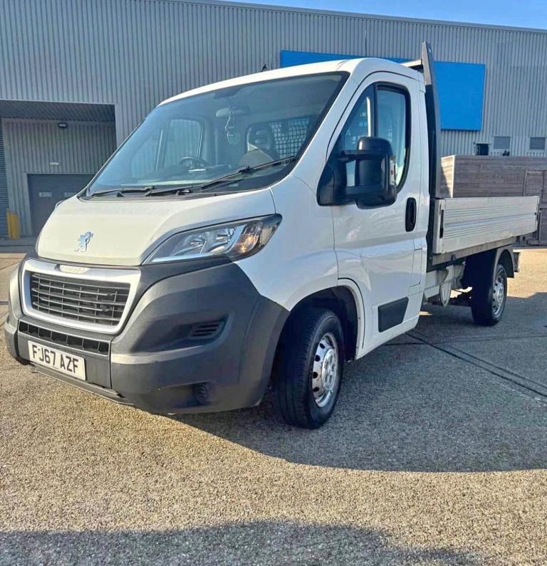 2017 Peugeot Boxer 2.0 BlueHDi Chassis Cab 130ps CHASSIS CAB Diesel Manual