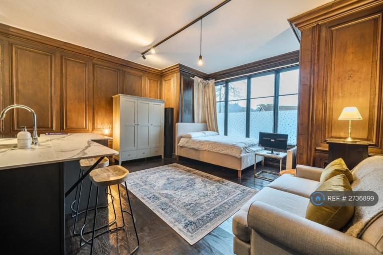 Studio flat in Spring Hill, Nailsworth, GL6 (#2736899)