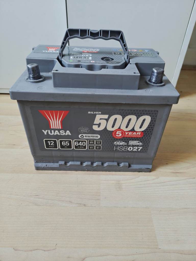 Car battery  yusa HSB027 