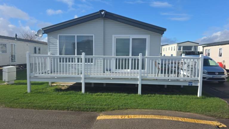Holiday Lodge 