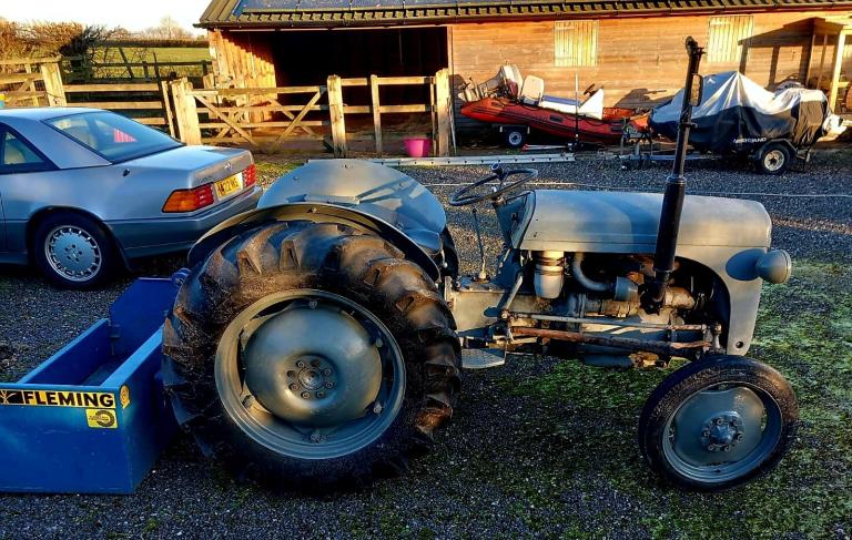 1953 FERGUSON TEF20 DIESEL TRACTOR Diesel  Diesel Manual