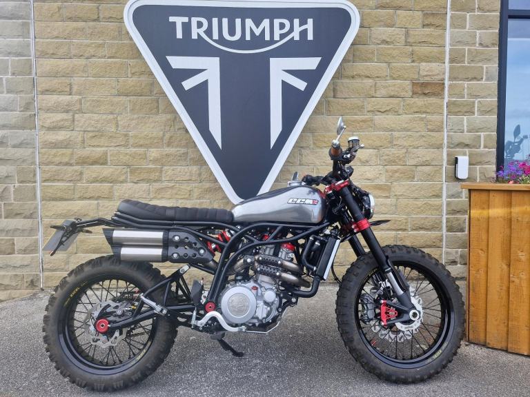 2021 CCM Spitfire Blackout edition - One owner from new - Just 1050 miles