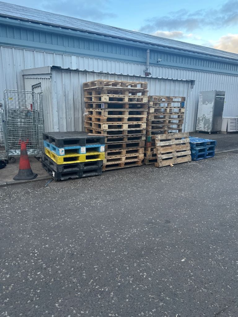 Free Pallets