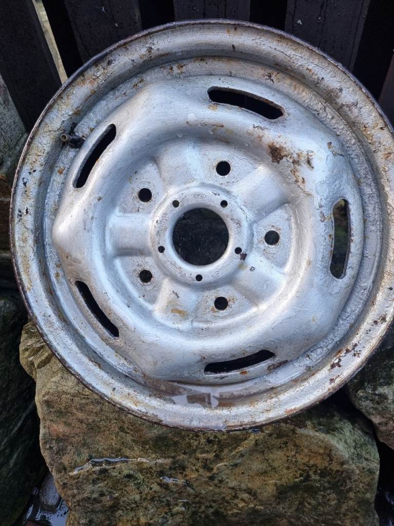 1x steel mk6 transit wheel rim only fair condition may fit other transits