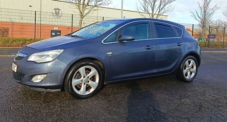 2010 Vauxhall Astra SRI 1.7 CDTI - Road Tax £35 Per Year - 75 MPG - 103504 Miles