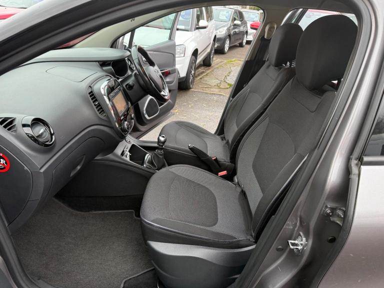 2016 Renault Captur 1.5 dCi 110 Dynamique Nav 5dr HATCHBACK DIESEL Manual