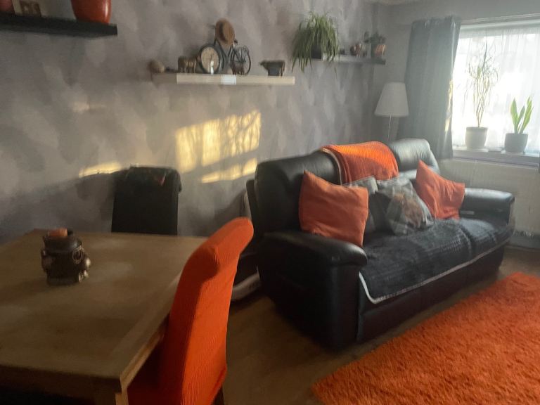 Double Room/House to Rent 