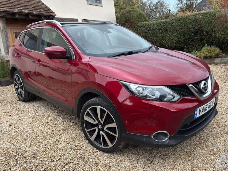 2016 Nissan Qashqai 1.6 dCi Tekna 4WD Euro 6 (s/s) 5dr Diesel
