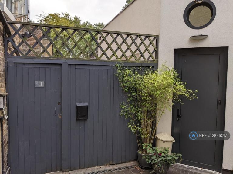 1 bedroom flat in Hampstead, London Nw3 2Se, NW3 (1 bed) (#2846017)