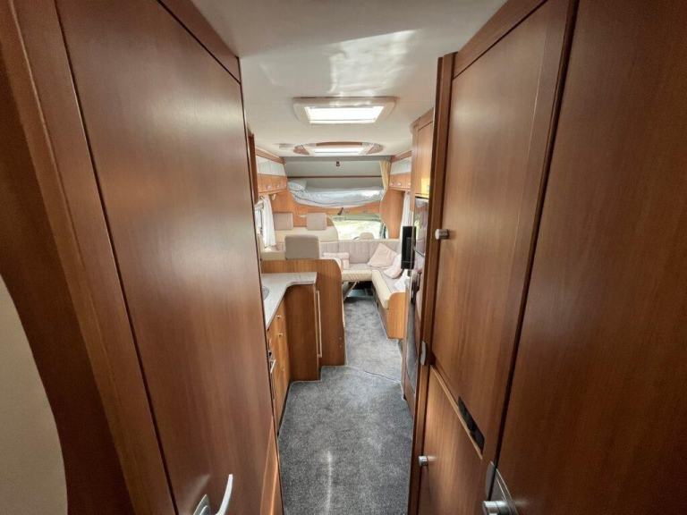 Dethleffs Espirit 7870 Comfort 7 Berth 6 Belt End Garage Motorhome