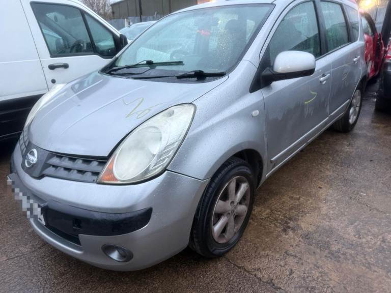 Breaking spare parts nissan note 