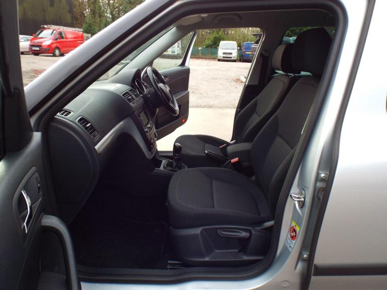  Skoda Yeti 2.0 TDI SE Outdoor 4WD Euro 5 5dr Diesel Manual