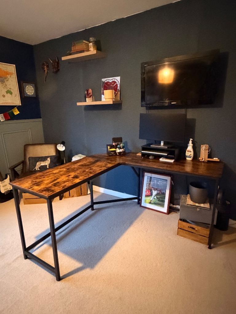 Corner office desk 
