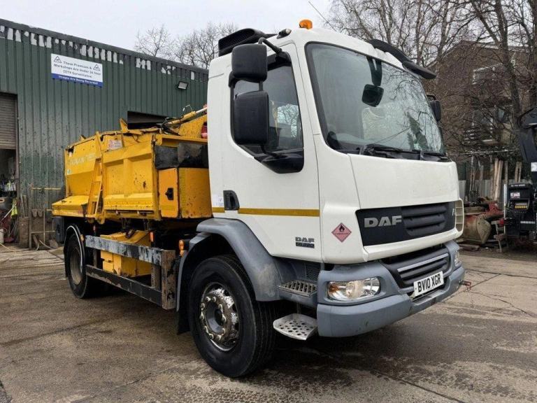 2010 DAF LF55.220 4X2 HOT BOX