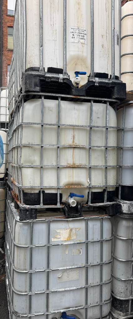 1000ltr IBC water tanks Sold As Seen, Delivery Available Please See Description