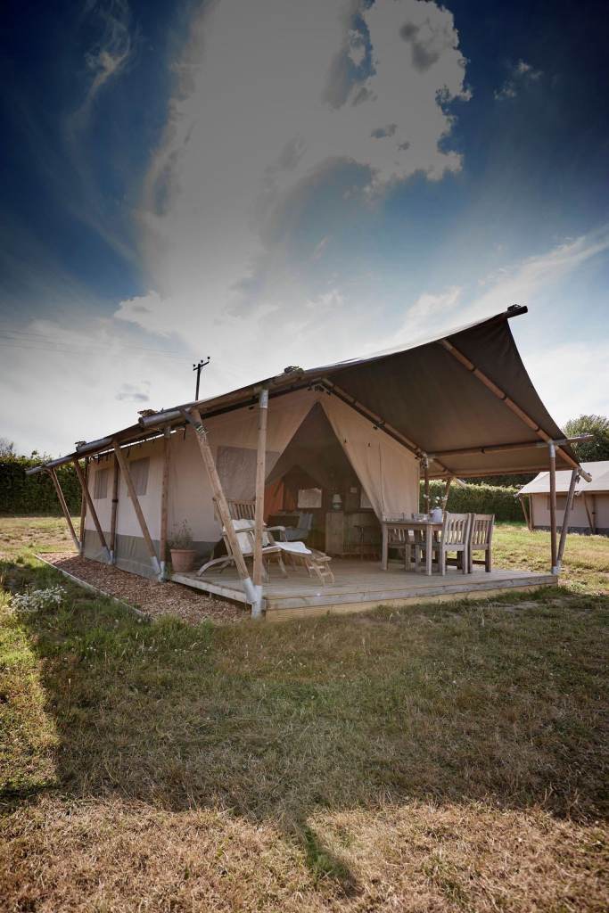 Discover Meadow View Country Park – Book Your Escape Today!