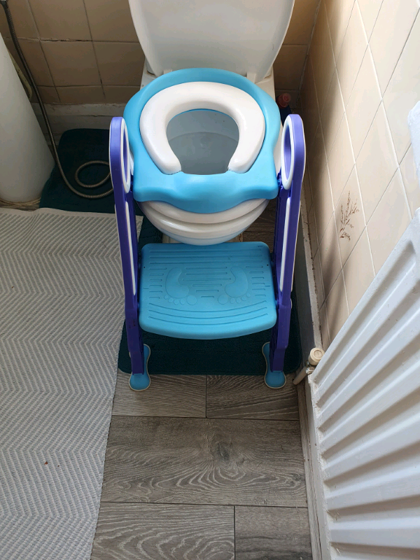 Baby toilet seat 