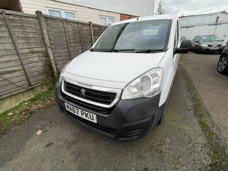 2017 Peugeot Partner 750 S 1.6 BlueHDi 100 Van [non Start Stop] PANEL VAN Diesel Manual