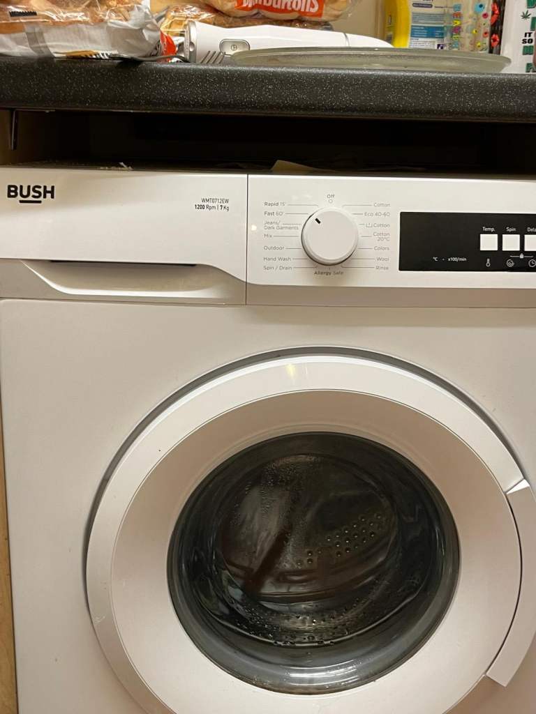 BUSH WMT712EW Washing Machine – White, 7kg, Good Condition