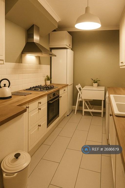 1 bedroom in Totterdown Street, London, SW17 (#2686679)