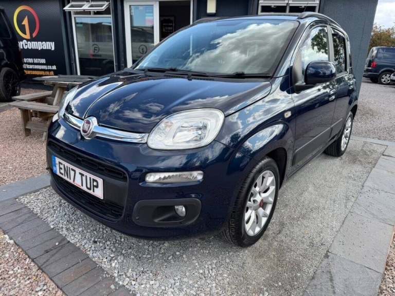 2017 Fiat Panda 1.2 Lounge 5dr HATCHBACK PETROL Manual