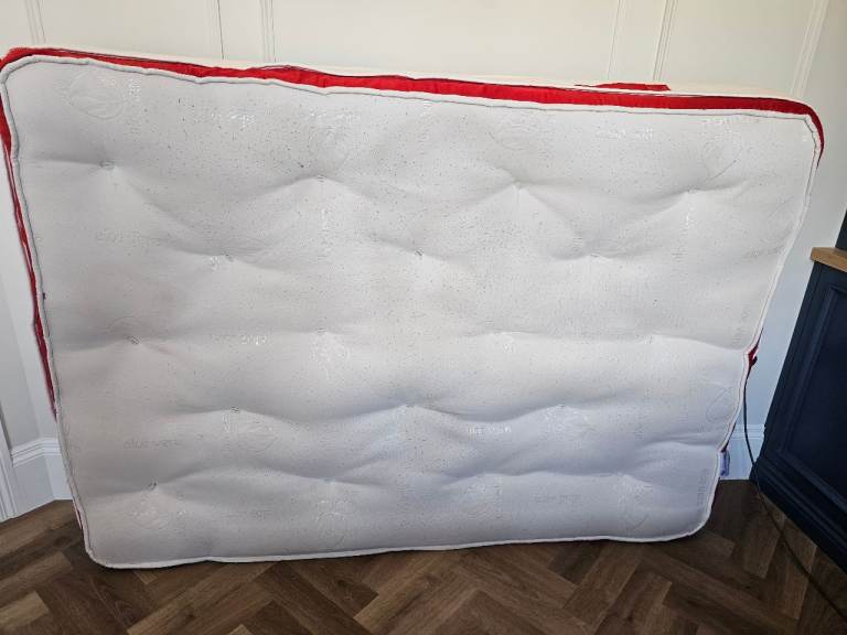 Deluxe hybrid (pocket sprung and memory foam) double mattress