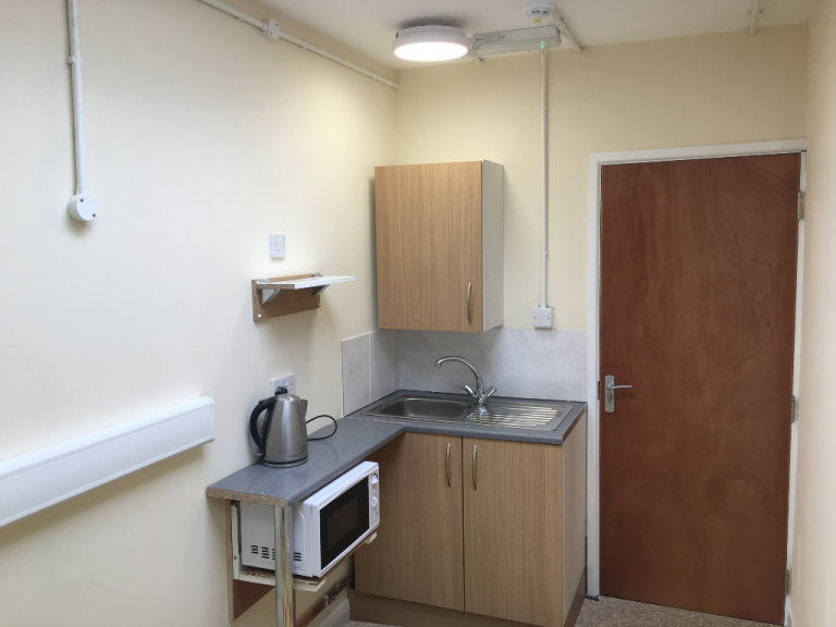 765sqft Selsey High St, Flexible Work Premises - Newly refurbished, now with overnight accommodation