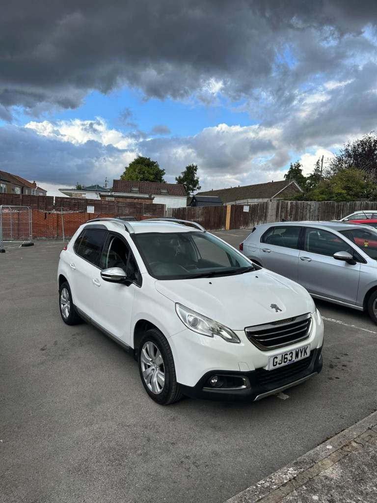 Peugeot, 2008, Hatchback, 2013, Manual, 1199 (cc), 5 doors
