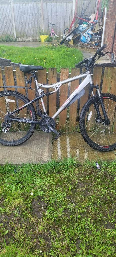 Silver Mountain Bike – Good Condition, Ready to Ride