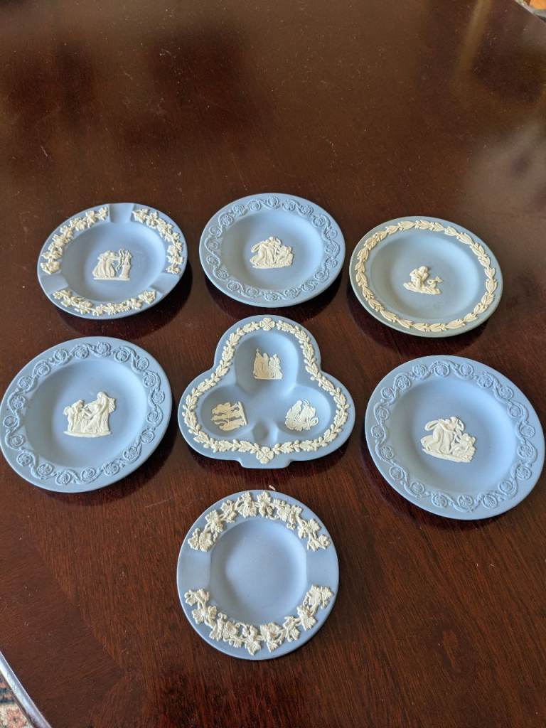 7 Vintage WEDGWOOD Blue Jasperware Small Dishes/ Ashtrays 