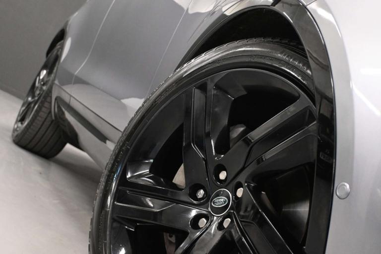 2021 Land Rover Discovery 3.0 Discovery R-Dynamic SE D MHEV Auto 4WD 5dr SUV Diesel Automatic