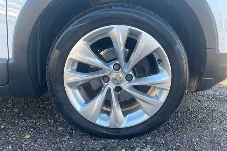 2019 Vauxhall Crossland X 1.2T ecoTec [110] SE 5dr [6 Speed] [S/S] HATCHBACK PETROL Manual
