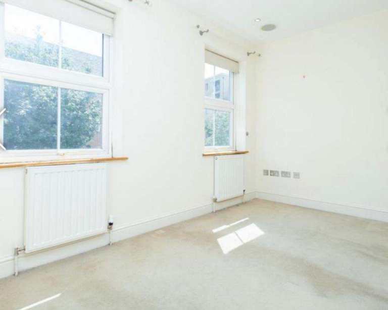✅Experienced Painter & Decorator – Short Notice, Clean & Tidy – Free Quote