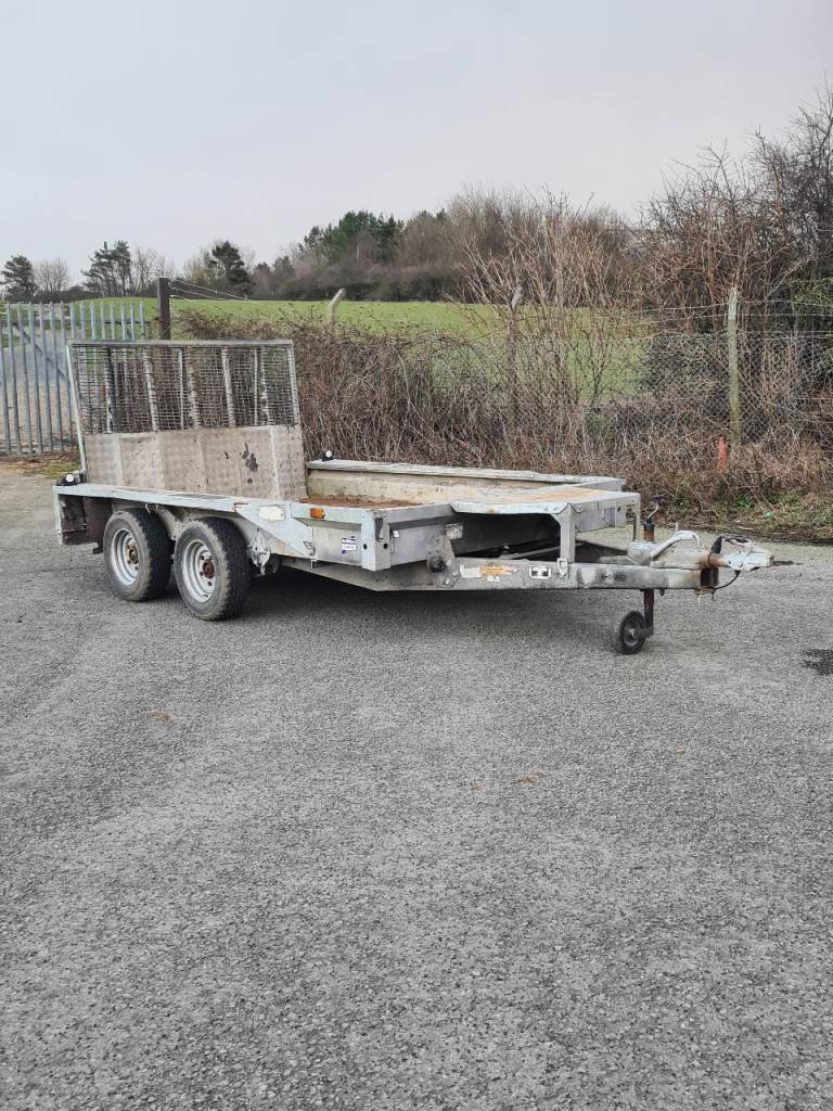 Ifor williams plant trailer