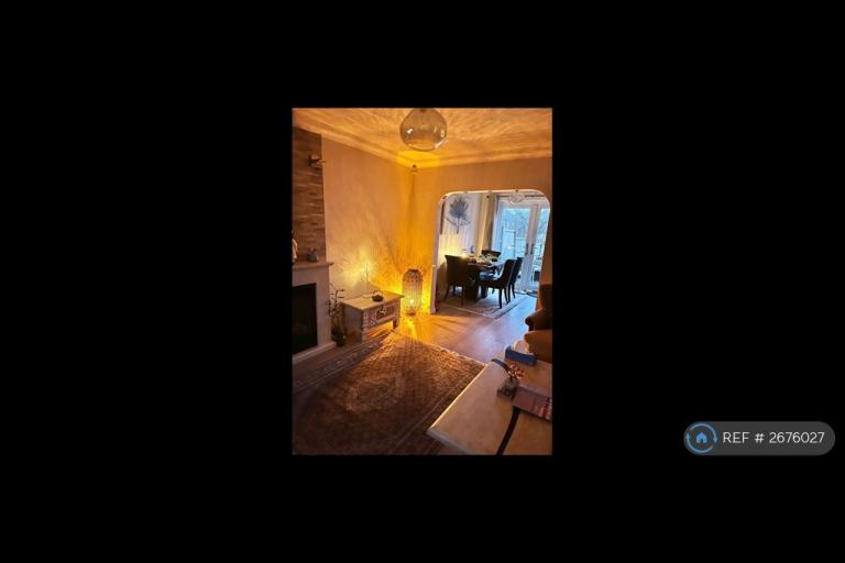 2 bedroom house in Spring Vale Way, Oldham, OL2 (2 bed) (#2676027)