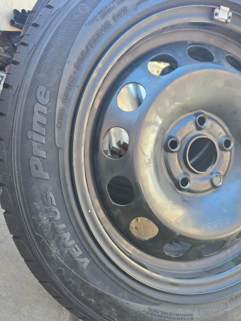 Brand New 16 inch Hankook Tyre
