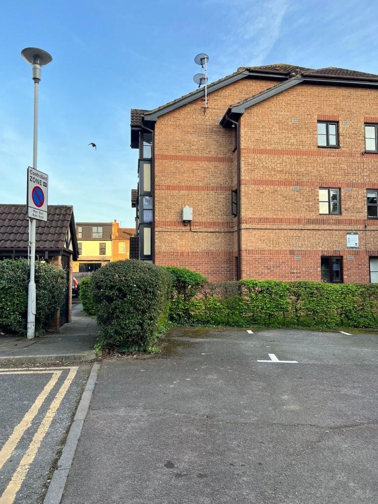 Parking Space in Walthamstow E17