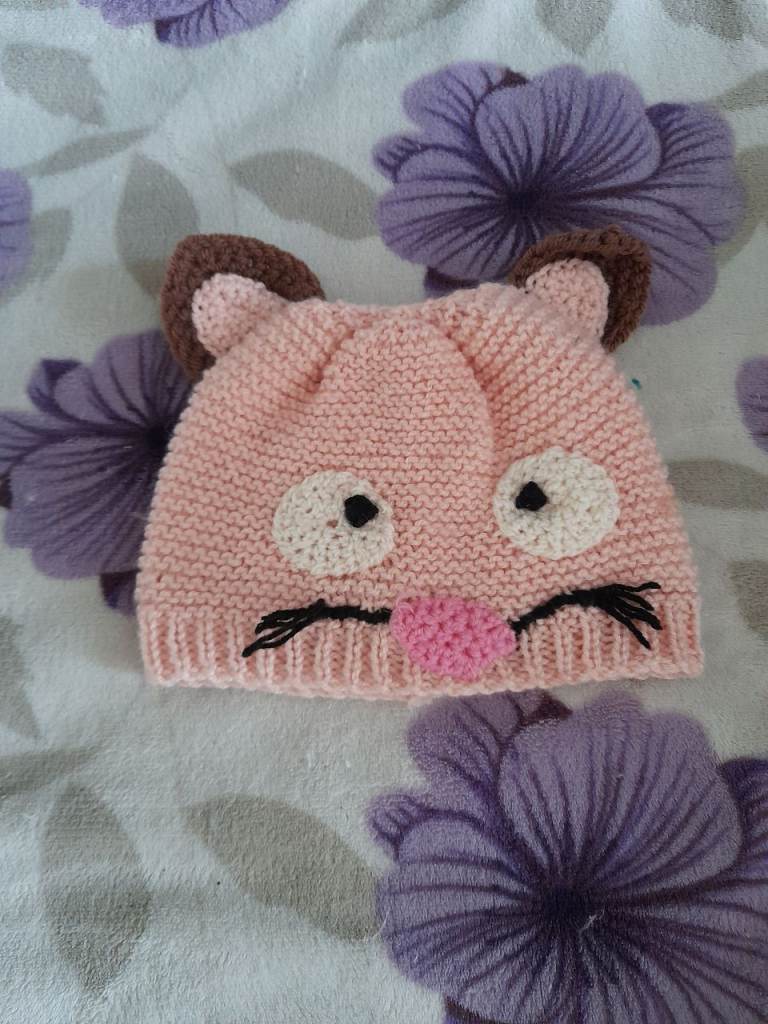 knitted beanie mouse inspired Gruffalo