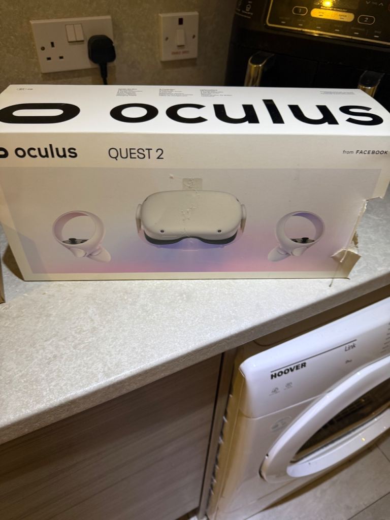 Oculus Quest 2 VR Headset – As Good As New