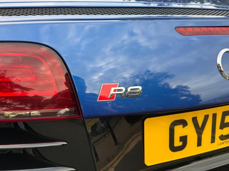 2015 Audi R8 5.2 FSI V10 Quattro 2dr S Tronic CONVERTIBLE PETROL Automatic
