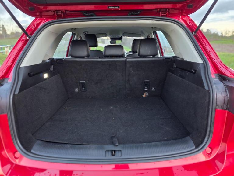 2023 MG MG HS 1.5 T-GDI PHEV SE 5dr Auto ESTATE PETROL/ELECTRIC Automatic