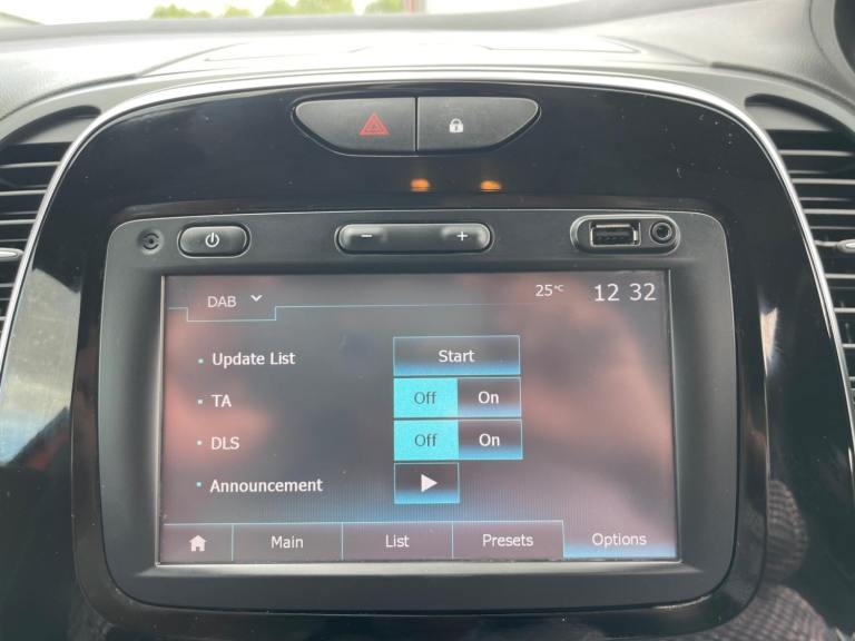 2018 Renault Captur 1.5 dCi ENERGY Iconic Euro 6 (s/s) 5dr HATCHBACK Diesel Manual