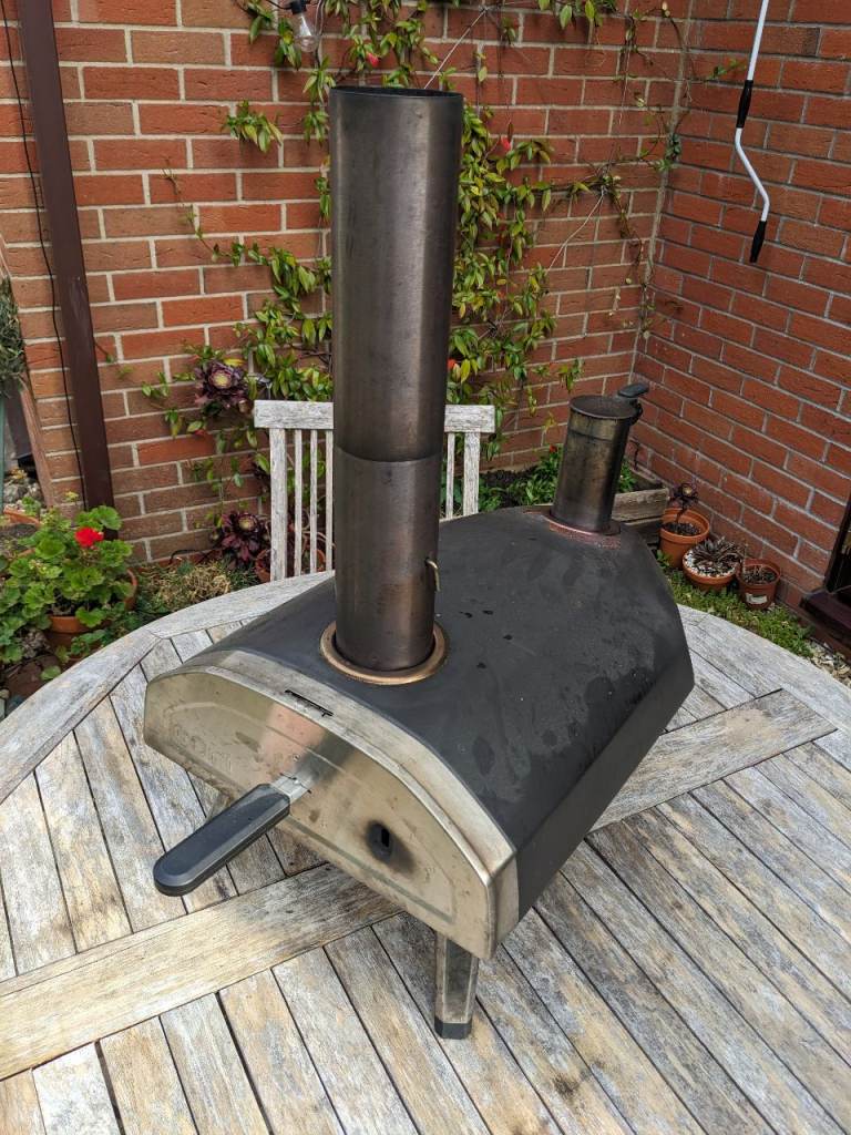 Ooni Fyra 12 Wood Pellet Pizza Oven