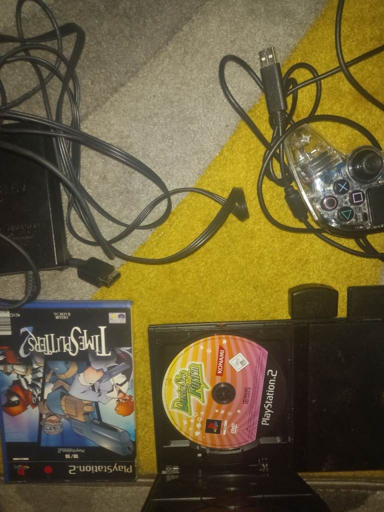 Ps2 slim console controller great condition 