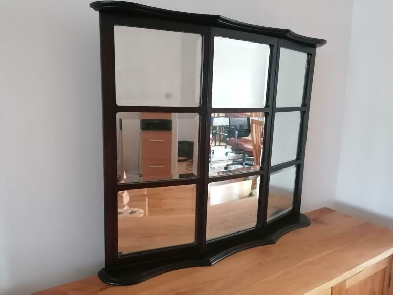 Unusual Bay Shaped Mirror