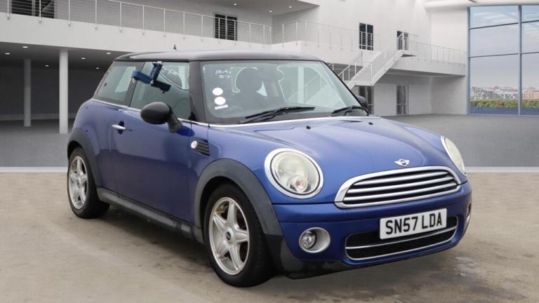MINI HATCHBACK 1.6 Cooper D 3dr 2007 Long MOT S/H Stunning Look & DRIVE